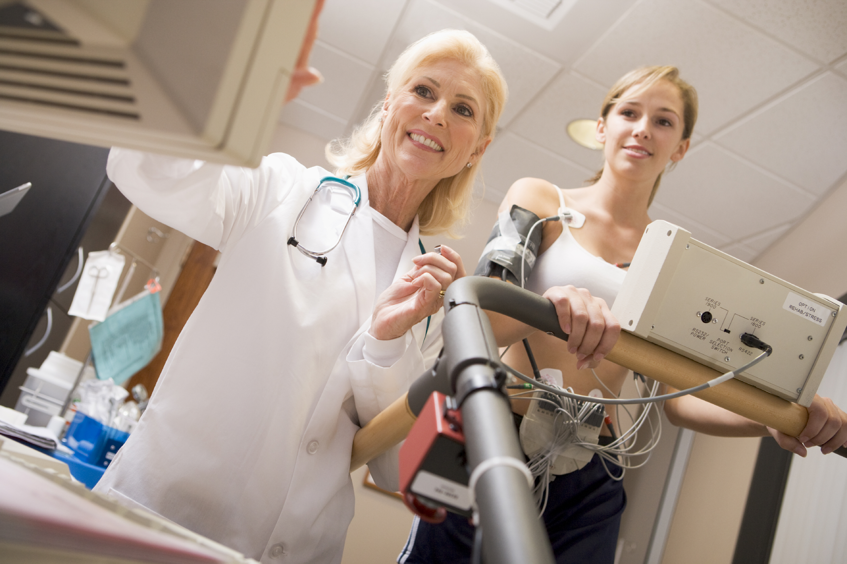 EAPC_female_doc_patient.jpg
