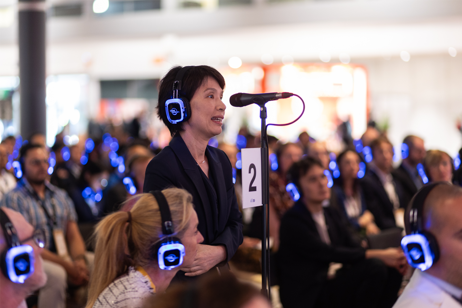 ask question-headsets  ESC Congress 2025.png