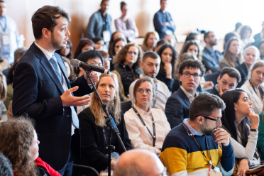 A picture is worth a thousand words