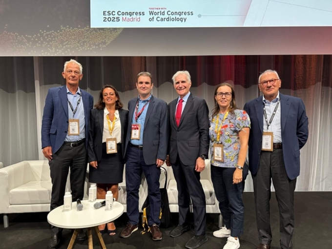 WG AVB ESC Congress 2025.jpg